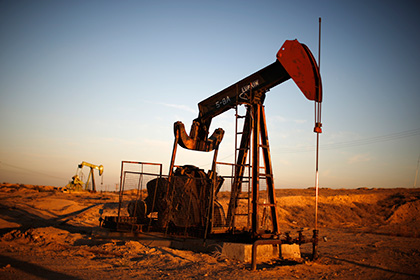 Кувейт призвал заморозить нефтедобычу на уровне февраля